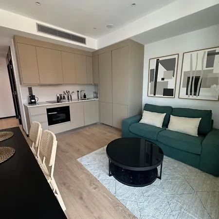 Oasis Pavia 15