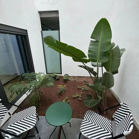 Lägenhet Oasis Pavia 15 *