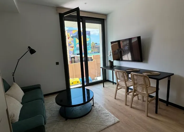 Daire Oasis Pavia 15 *