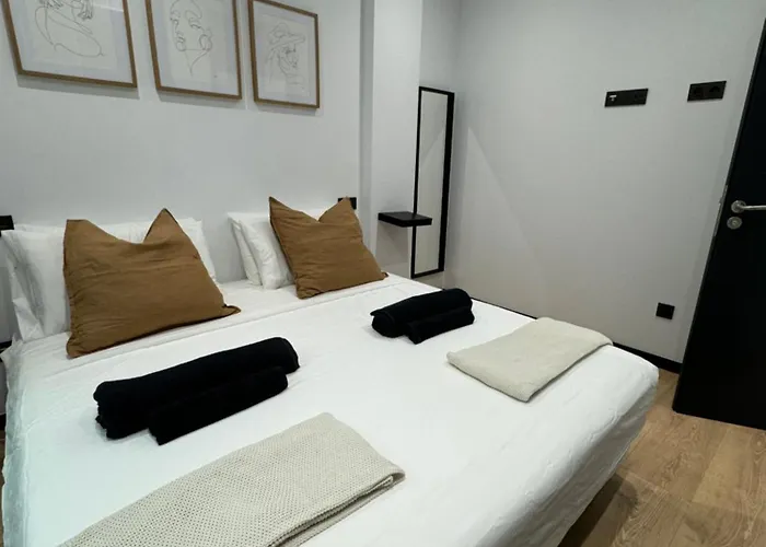 Oasis Pavia 15